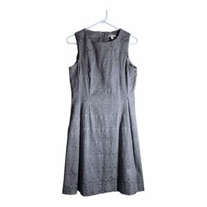 Elegant Gray Patterned Midi Dress